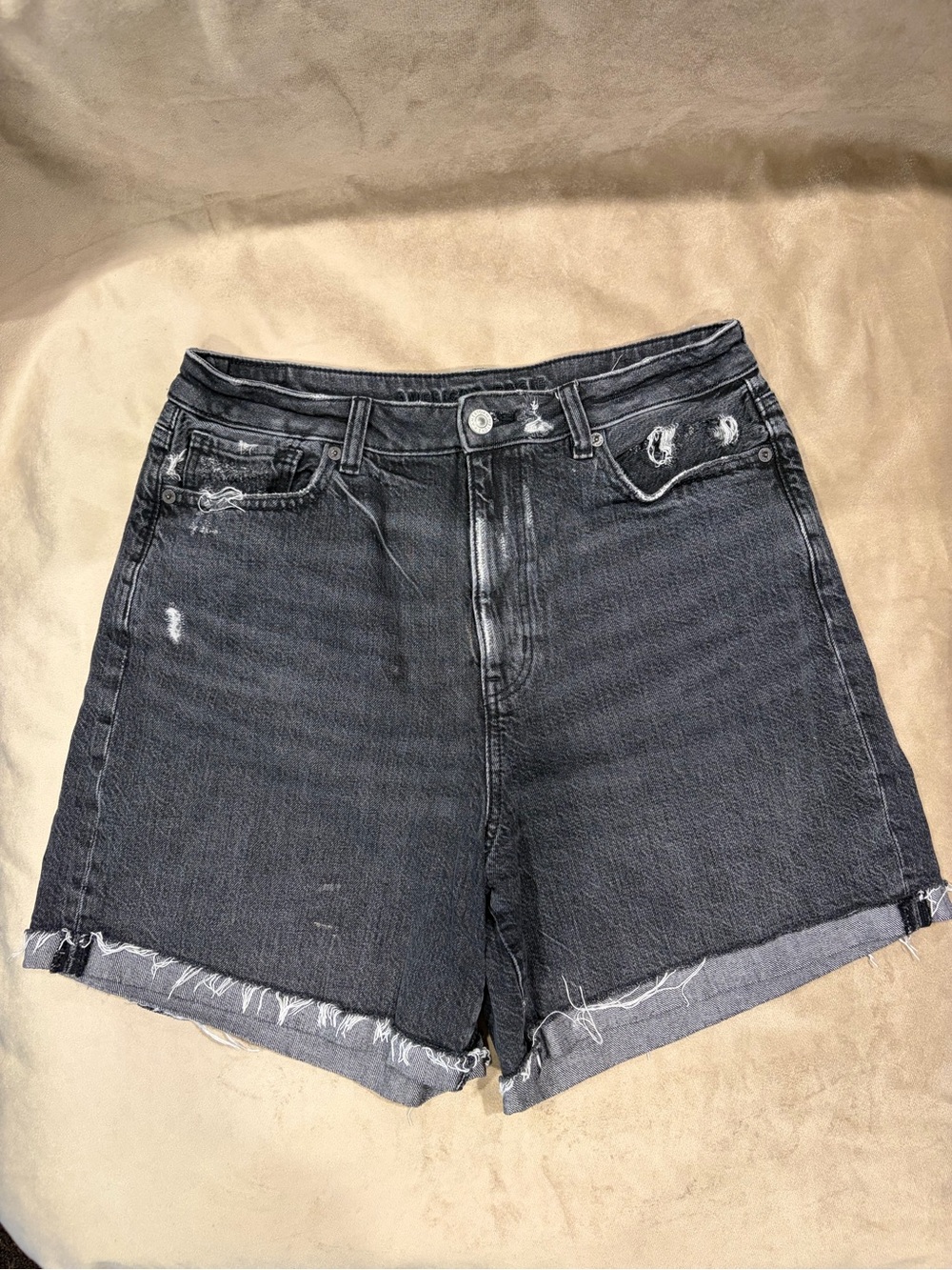 American Eagle Outfitters Black High-Rise Distressed Denim Shorts